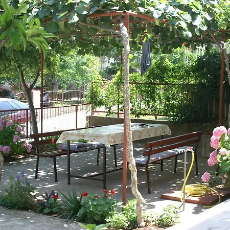 Apartments By The Sea Podaca, Makarska - 2783 Apartment *